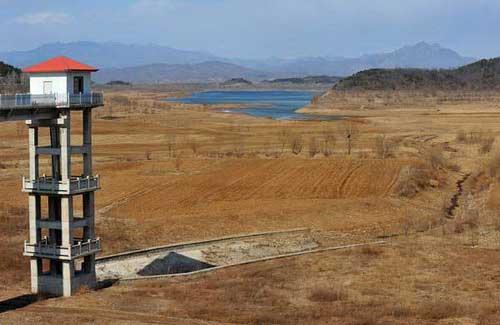 Statistics show that Beijing has consumed 3.5 billion cubic meters of water during the last five years, with 2.5 billion coming from groundwater.