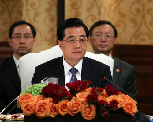 Chinese President Hu Jintao attends a meeting of leaders of Brazil, China, India, Russia and South Africa, or BRICS, in Los Cabos, Mexico, June 18, 2012. (Xinhua/Lan Hongguang)