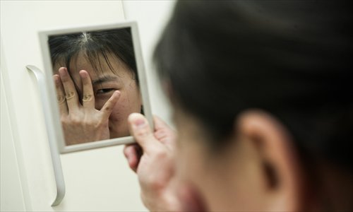 People who irrationally hate their physical appearance may suffer from body dismorphic disorder. (Photo: GT/Li Hao) People who irrationally hate their physical appearance may suffer from body dismorphic disorder. (Photo: GT/Li Hao)