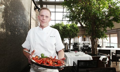 Chef Szabolcs Diviki from Park Hyatt Beijing's China Grill, a restaurant that is well known for its European-style lobster dishes. (Photo: GT/Cui Meng) Chef Szabolcs Diviki from Park Hyatt Beijing's China Grill, a restaurant that is well known for its European-style lobster dishes. (Photo: GT/Cui Meng)