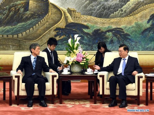 Zhang Dejiang (R), chairman of the Standing Committee of China's National People's Congress (NPC), meets with Masahiko Komura, president of the Association of the Dietmen League for Japan-China Friendship, in Beijing, capital of China, May 5, 2015. (Xinhua/Rao Aimin) Zhang Dejiang (R), chairman of the Standing Committee of China's National People's Congress (NPC), meets with Masahiko Komura, president of the Association of the Dietmen League for Japan-China Friendship, in Beijing, capital of China, May 5, 2015. (Xinhua/Rao Aimin)