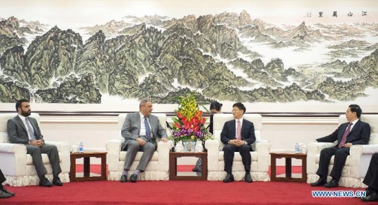 Meng Jianzhu(2nd R), a member of the Political Bureau of the Communist Party of China (CPC) Central Committee and also head of the Commission for Political and Legal Affairs of the CPC Central Committee, meets with Afghanistan Interior Minister Olomi Noorol haq in Beijing, capital of China, May 12, 2015. (Xinhua/Wang Ye) Meng Jianzhu(2nd R), a member of the Political Bureau of the Communist Party of China (CPC) Central Committee and also head of the Commission for Political and Legal Affairs of the CPC Central Committee, meets with Afghanistan Interior Minister Olomi Noorol haq in Beijing, capital of China, May 12, 2015. (Xinhua/Wang Ye)