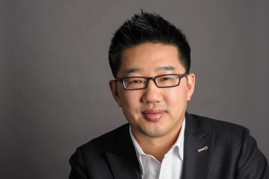 Kevin Chou, chief executive officer of Kabam, said he has changed the firm's strategy since setting up a studio in Beijing in 2010. (Photo/China Daily) Kevin Chou, chief executive officer of Kabam, said he has changed the firm's strategy since setting up a studio in Beijing in 2010. (Photo/China Daily)