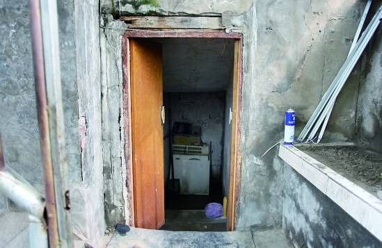 The bunkers, located two kilometers northeast of Nanyuan Airport, are hidden among small residential buildings. (photo/fawan.com) The bunkers, located two kilometers northeast of Nanyuan Airport, are hidden among small residential buildings. (photo/fawan.com)