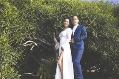 One of the couple's pre-wedding photos. (Photo from Weibo.com) One of the couple's pre-wedding photos. (Photo from Weibo.com)
