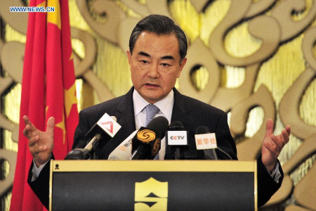 Chinese Foreign Minister Wang Yi addresses a news conference in Singapore, Aug. 3, 2015. Wang visited Singapore from August 2 to 3. (Photo: Xinhua/Then Chih Wey) Chinese Foreign Minister Wang Yi addresses a news conference in Singapore, Aug. 3, 2015. Wang visited Singapore from August 2 to 3. (Photo: Xinhua/Then Chih Wey)