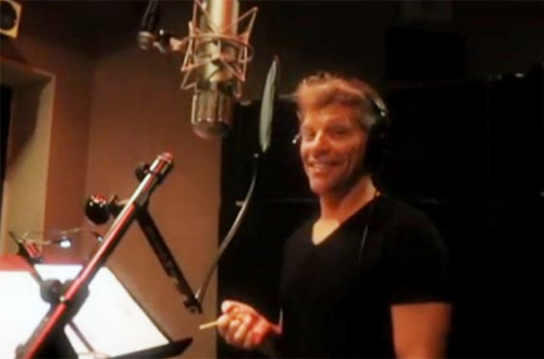 A screen capture from Bon Jovi's pefromance of The Moon Represents My Heart. (Photo/Youku) A screen capture from Bon Jovi's pefromance of The Moon Represents My Heart. (Photo/Youku)