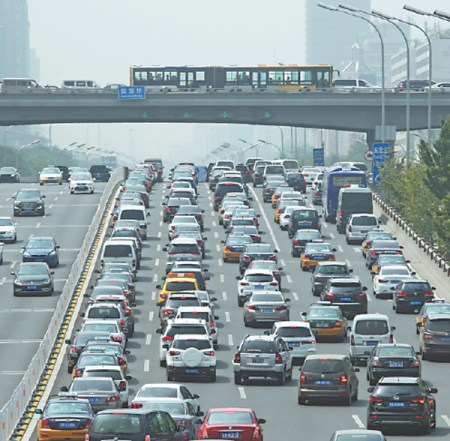 Air pollution: Local governments would not be able to impose restrictions at will on vehicle use due to severe air pollution, according to the third draft of the Air Pollution Control Law. China Daily Air pollution: Local governments would not be able to impose restrictions at will on vehicle use due to severe air pollution, according to the third draft of the Air Pollution Control Law. China Daily