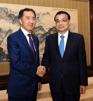 Chinese Premier Li Keqiang (R) meets with First Deputy Prime Minister of Kazakhstan Bakytzhan Sagintayev, who comes to China for the 7th meeting of the China-Kazakhstan Cooperation Committee in Beijing, capital of China, Aug. 25, 2015. (Xinhua/Rao Aimin) Chinese Premier Li Keqiang (R) meets with First Deputy Prime Minister of Kazakhstan Bakytzhan Sagintayev, who comes to China for the 7th meeting of the China-Kazakhstan Cooperation Committee in Beijing, capital of China, Aug. 25, 2015. (Xinhua/Rao Aimin)
