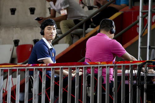 Liu Xiang, who is working as a television commentator during the world championships, has reaped lucrative endorsement deals thanks to his achievements in 110m hurdles. (Photo/Provided to China Daily) Liu Xiang, who is working as a television commentator during the world championships, has reaped lucrative endorsement deals thanks to his achievements in 110m hurdles. (Photo/Provided to China Daily)