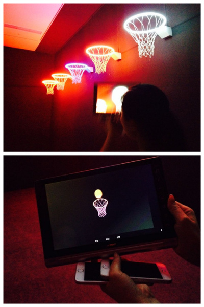 Augmented reality enables people to see beyond the exhibiting objects. (Photo: Ecns.cn/Qian Ruisha) Augmented reality enables people to see beyond the exhibiting objects. (Photo: Ecns.cn/Qian Ruisha)