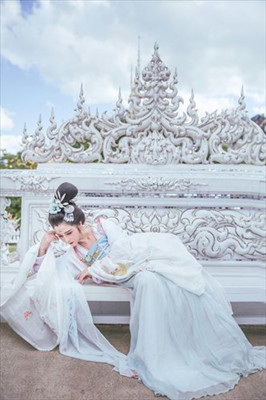 Photos from photographer Dangxiaoshi's Travel with Hanfu series (Photos: Courtesy of Dangxiaoshi) Photos from photographer Dangxiaoshi's Travel with Hanfu series (Photos: Courtesy of Dangxiaoshi)