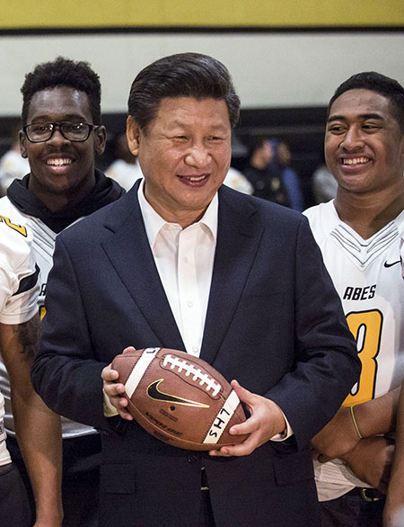 Xi meets Lincoln High students. (Photo/China Daily) Xi meets Lincoln High students. (Photo/China Daily)