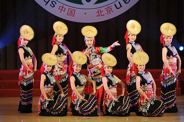 A dance performance of Dai people at the China Ethnic Groups Arts Festival in Beijing.(Photo provided to China Daily) A dance performance of Dai people at the China Ethnic Groups Arts Festival in Beijing.(Photo provided to China Daily)