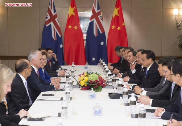 Chinese Premier Li Keqiang (4th R) meets with Australian Prime Minister Malcolm Turnbull (3rd L) on the sidelines of a series of regional summits in Kuala Lumpur, Malaysia, Nov. 21, 2015. (Photo: Xinhua/Huang Jingwen) Chinese Premier Li Keqiang (4th R) meets with Australian Prime Minister Malcolm Turnbull (3rd L) on the sidelines of a series of regional summits in Kuala Lumpur, Malaysia, Nov. 21, 2015. (Photo: Xinhua/Huang Jingwen)