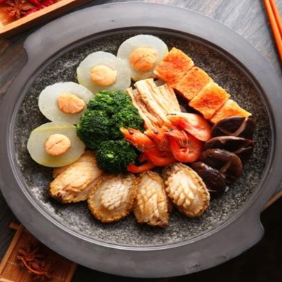 (Photo courtesy of Conrad Hotel) (Photo courtesy of Conrad Hotel)