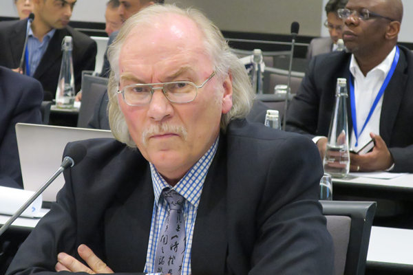 Garth Shelton, associate professor, University of Witwatersrand, South Africa Garth Shelton, associate professor, University of Witwatersrand, South Africa