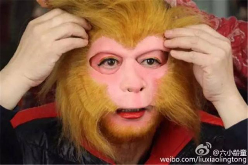 Zhang Jinlai, the most acclaimed actor of Monkey King in China, posted a photo of himself rehearsing for CCTV's opera show on Jan. 26, 2016. (Photo/Sina Weibo)