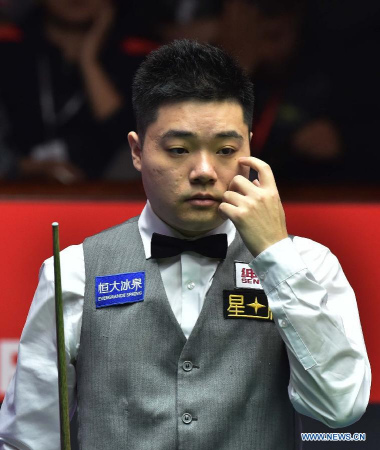 Ding Junhui of China gestures during his first round match against Marcus Campbell of Scotland at the 2015 World Snooker China Open in Beijing, capital of China, March 30, 2015. Ding won 5-1. (Photo: Xinhua/Li Wen) Ding Junhui of China gestures during his first round match against Marcus Campbell of Scotland at the 2015 World Snooker China Open in Beijing, capital of China, March 30, 2015. Ding won 5-1. (Photo: Xinhua/Li Wen)
