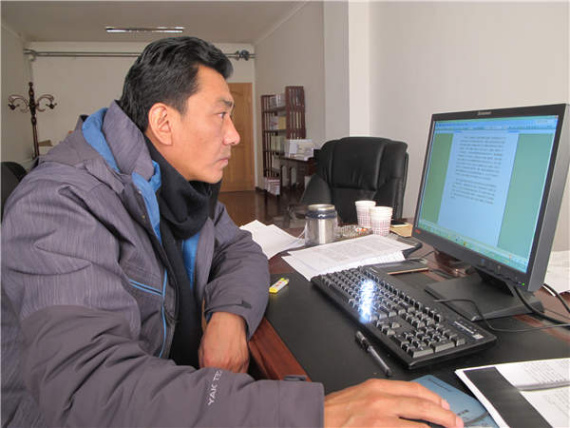 Tsering Phuntsok, director of the Ethnic Institute of the Tibet Academy of Social Sciences. (Photo by Palden Nyima/China Daily) Tsering Phuntsok, director of the Ethnic Institute of the Tibet Academy of Social Sciences. (Photo by Palden Nyima/China Daily)