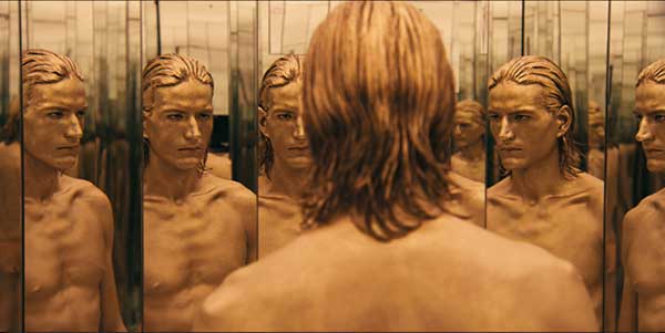 A scene from Odyssey, a short advertorial film made for Hennessy X.O by Danish director Nicolas Winding Refn. (Photo provided to China Daily) A scene from Odyssey, a short advertorial film made for Hennessy X.O by Danish director Nicolas Winding Refn. (Photo provided to China Daily)