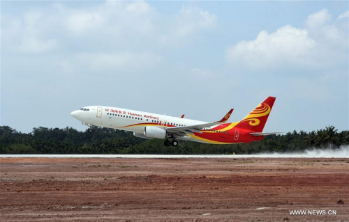 A Boeing 737-800 airplane takes off at the Boao airport in Qionghai, south China's Hainan Province, March 3, 2016. Boao airport, a supporting project for Boao Forum for Asia (BFA), is expected to begin trial operations on March 8 to serve this year's conference. (Photo: Xinhua/Yang Guanyu) A Boeing 737-800 airplane takes off at the Boao airport in Qionghai, south China's Hainan Province, March 3, 2016. Boao airport, a supporting project for Boao Forum for Asia (BFA), is expected to begin trial operations on March 8 to serve this year's conference. (Photo: Xinhua/Yang Guanyu)