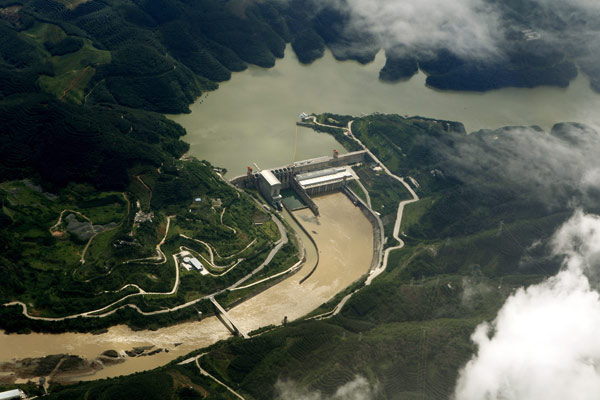 The Jinghong Hydropower Station will increase water discharges to ease effects of a regional drought. (Photo by Yang Zheng/China Daily) The Jinghong Hydropower Station will increase water discharges to ease effects of a regional drought. (Photo by Yang Zheng/China Daily)