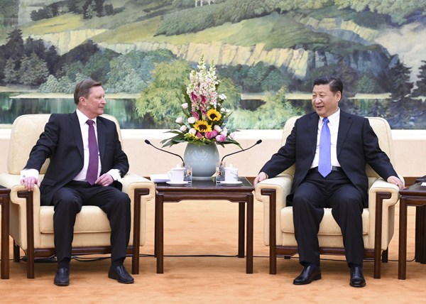 Chinese President Xi Jinping (right) meets with Russian Presidential Administration chief Sergei Ivanov at the Great Hall of the People in Beijing, March 25, 2016. (Photo/Xinhua) Chinese President Xi Jinping (right) meets with Russian Presidential Administration chief Sergei Ivanov at the Great Hall of the People in Beijing, March 25, 2016. (Photo/Xinhua)