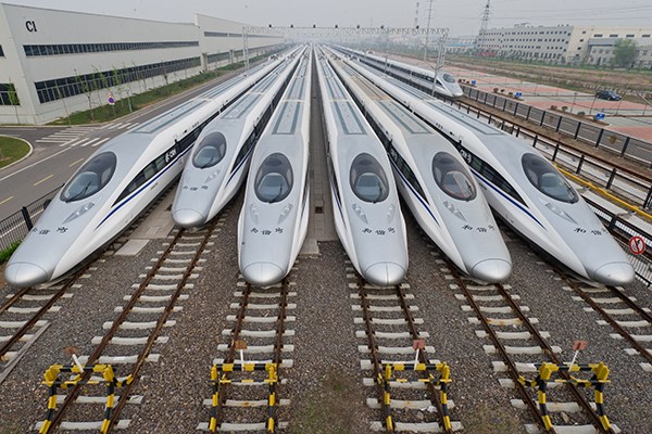 Rakes of high-speed train CRH380A lined up at Qingdao, Shandong province. (Photo provided to China Daily) Rakes of high-speed train CRH380A lined up at Qingdao, Shandong province. (Photo provided to China Daily)