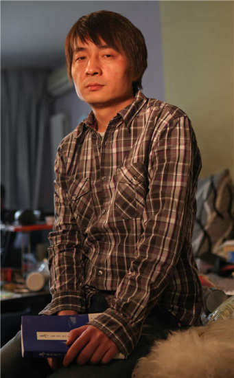 A Yi is one of the highlighted authors at the opening night of the Bookworm festival in Beijing. A Yi is one of the highlighted authors at the opening night of the Bookworm festival in Beijing.