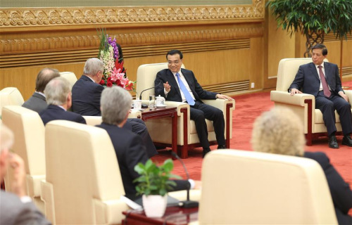 Chinese Premier Li Keqiang (back, 2nd R) meets with a delegation of U.S. senators and representatives organized by the Aspen Institute in Beijing, capital of China, March 31, 2016. (Xinhua/Ma Zhancheng) Chinese Premier Li Keqiang (back, 2nd R) meets with a delegation of U.S. senators and representatives organized by the Aspen Institute in Beijing, capital of China, March 31, 2016. (Xinhua/Ma Zhancheng)