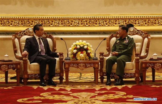Chinese Foreign Minister Wang Yi (L) meets with Commander-in-Chief of Myanmar's armed forces Senior-General Min Aung Hlaing in Nay Pyi Taw, Myanmar, on April 6, 2016. Chinese Foreign Minister Wang Yi said here on Wednesday that China is ready to jointly safeguard the peace and stability with Myanmar along their borders. (Photo: Xinhua/U Aung) Chinese Foreign Minister Wang Yi (L) meets with Commander-in-Chief of Myanmar's armed forces Senior-General Min Aung Hlaing in Nay Pyi Taw, Myanmar, on April 6, 2016. Chinese Foreign Minister Wang Yi said here on Wednesday that China is ready to jointly safeguard the peace and stability with Myanmar along their borders. (Photo: Xinhua/U Aung)