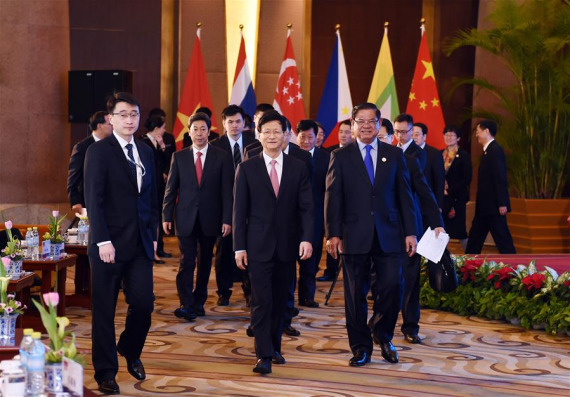 Meng Jianzhu, head of the Commission for Political and Legal Affairs of the Communist Party of China (CPC) Central Committee, and officials from Southeast Asian countries attend the China-Southeast Asian security services counter-terrorism dialogue in Beijing, China, April 7, 2016. (Photo: Xinhua/Zhang Ling) Meng Jianzhu, head of the Commission for Political and Legal Affairs of the Communist Party of China (CPC) Central Committee, and officials from Southeast Asian countries attend the China-Southeast Asian security services counter-terrorism dialogue in Beijing, China, April 7, 2016. (Photo: Xinhua/Zhang Ling)