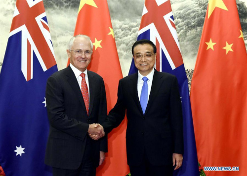 Chinese Premier Li Keqiang (R) meets with Australian Prime Minister Malcolm Turnbull during the fourth annual talks between the two countries' prime ministers in Beijing, capital of China, April 14, 2016. Turnbull is paying his first official visit to China since taking office in September 2015, with a large business delegation. (Xinhua/Rao Aimin) Chinese Premier Li Keqiang (R) meets with Australian Prime Minister Malcolm Turnbull during the fourth annual talks between the two countries' prime ministers in Beijing, capital of China, April 14, 2016. Turnbull is paying his first official visit to China since taking office in September 2015, with a large business delegation. (Xinhua/Rao Aimin)