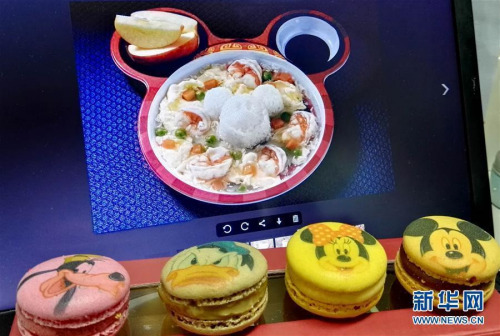 The Shanghai Disney Resort, Disney's first theme park in the Chinese mainland, released a special Shanghai cuisine menu for visitors on Wednesday April 20, 2016. (Photo/Xinhua) The Shanghai Disney Resort, Disney's first theme park in the Chinese mainland, released a special Shanghai cuisine menu for visitors on Wednesday April 20, 2016. (Photo/Xinhua)