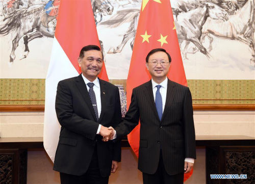 Chinese State Councilor Yang Jiechi (R) shakes hands with Luhut Panjaitan, Indonesian Coordinating Minister for Political, Law and Security Affairs, before the fifth China-Indonesia deputy prime ministerial bilateral dialogue mechanism meeting in Beijing, capital of China, April 26, 2016.(Photo: Xinhua/Zhang Ling) Chinese State Councilor Yang Jiechi (R) shakes hands with Luhut Panjaitan, Indonesian Coordinating Minister for Political, Law and Security Affairs, before the fifth China-Indonesia deputy prime ministerial bilateral dialogue mechanism meeting in Beijing, capital of China, April 26, 2016.(Photo: Xinhua/Zhang Ling)