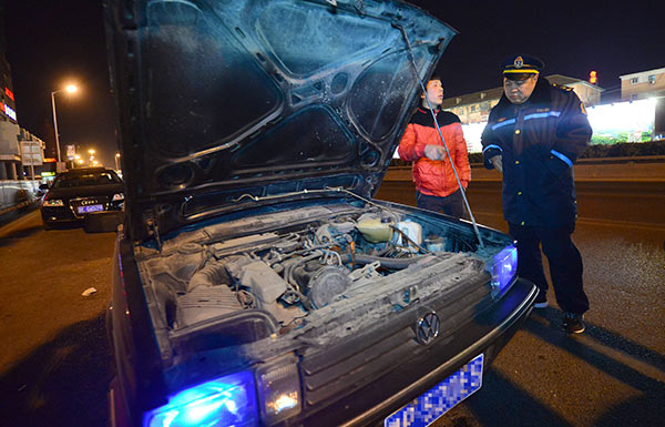 A private car is seized by transport authorities in February because its driver offered rides for payment and failed to provide the required licenses in Beijing.(Guo Qian/For China Daily) A private car is seized by transport authorities in February because its driver offered rides for payment and failed to provide the required licenses in Beijing.(Guo Qian/For China Daily)