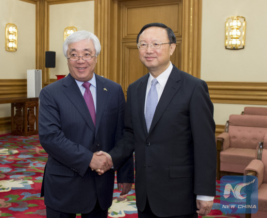 Chinese State Councilor Yang Jiechi (R) meets with Kazakhstan Foreign Minister Yerlan Idrisov in Beijing, capital of China, April 29, 2016. (Xinhua/Wang Ye) Chinese State Councilor Yang Jiechi (R) meets with Kazakhstan Foreign Minister Yerlan Idrisov in Beijing, capital of China, April 29, 2016. (Xinhua/Wang Ye)