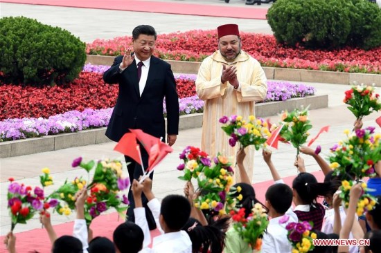 Chinese PresidentXi Jinping(L) holds a welcoming ceremony for King Mohammed VI of Morocco before their talks in Beijing, capital of China, May 11, 2016. (Photo: Xinhua/Rao Aimin) Chinese PresidentXi Jinping(L) holds a welcoming ceremony for King Mohammed VI of Morocco before their talks in Beijing, capital of China, May 11, 2016. (Photo: Xinhua/Rao Aimin)