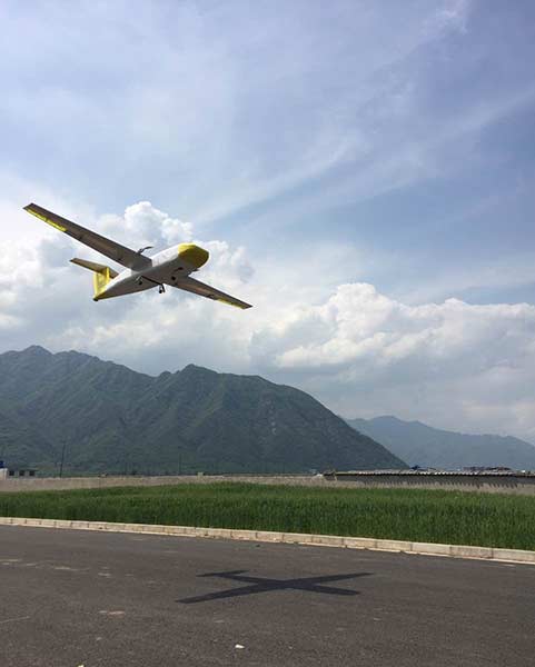 China's first medium-long range unmanned freight plane in Shaanxi. (Photo from Web) China's first medium-long range unmanned freight plane in Shaanxi. (Photo from Web)