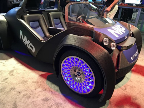 LocalMotors' 3D printed car that equipped with NXP's brand new "BlueBox" autonomous vehicle computing system is displayed on May 17, 2016 at the NXPFTF Americas 2016 held in Austin, the United States. (Photo by Liu Zheng/chinadaily.com.cn) LocalMotors' 3D printed car that equipped with NXP's brand new "BlueBox" autonomous vehicle computing system is displayed on May 17, 2016 at the NXPFTF Americas 2016 held in Austin, the United States. (Photo by Liu Zheng/chinadaily.com.cn)