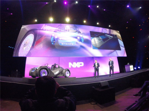 LocalMotors' 3D printed car that equipped with NXP's brand new "BlueBox" autonomous vehicle computing system is displayed on May 17, 2016 at the NXPFTF Americas 2016 held in Austin, the United States. (Photo by Liu Zheng/chinadaily.com.cn) LocalMotors' 3D printed car that equipped with NXP's brand new "BlueBox" autonomous vehicle computing system is displayed on May 17, 2016 at the NXPFTF Americas 2016 held in Austin, the United States. (Photo by Liu Zheng/chinadaily.com.cn)
