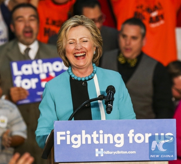 Democratic presidential candidate Hillary Clinton smiles as she campaigns at East Los Angeles College in Los Angeles, the United States, May 5, 2016. (Photo: Xinhua/Zhao Hanrong) Democratic presidential candidate Hillary Clinton smiles as she campaigns at East Los Angeles College in Los Angeles, the United States, May 5, 2016. (Photo: Xinhua/Zhao Hanrong)