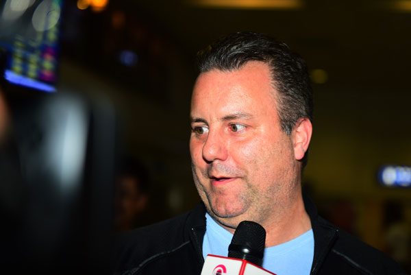Bob Donewald Jr. receives interviews before he is appointed as head coach of Jilin Northest Tigers of CBA June 4, 2016. (Photo/Xinhua) Bob Donewald Jr. receives interviews before he is appointed as head coach of Jilin Northest Tigers of CBA June 4, 2016. (Photo/Xinhua)
