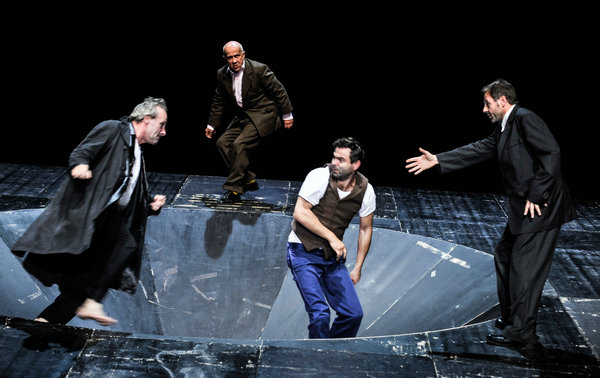 Waiting for Godot by Deutsches Theater Berlin will help Chinese audiences better know German theater. (Photo provided to China Daily) Waiting for Godot by Deutsches Theater Berlin will help Chinese audiences better know German theater. (Photo provided to China Daily)