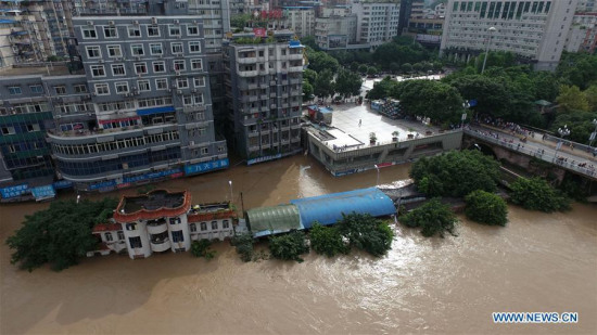 Photo taken on June 28, 2016 shows flood in the Qijiang District of Chongqing, southwest China. (Photo/Xinhua) Photo taken on June 28, 2016 shows flood in the Qijiang District of Chongqing, southwest China. (Photo/Xinhua)