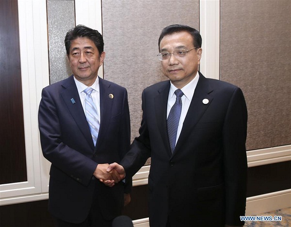 Chinese Premier Li Keqiang (R) meets with Japanese Prime Minister Shinzo Abe in Ulan Bator, Mongolia, July 15, 2016. (Photo:Xinhua/Pang Xinglei) Chinese Premier Li Keqiang (R) meets with Japanese Prime Minister Shinzo Abe in Ulan Bator, Mongolia, July 15, 2016. (Photo:Xinhua/Pang Xinglei)