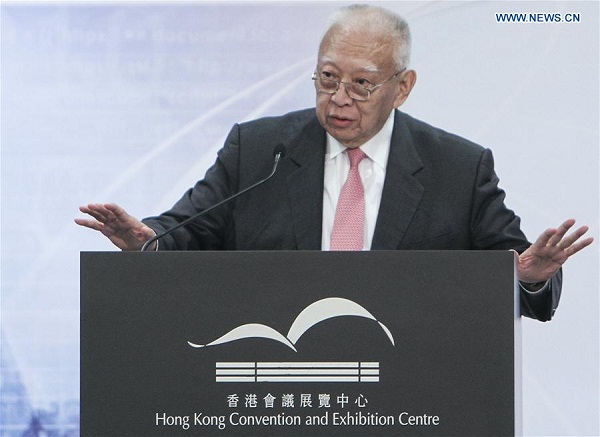 Tung Chee-hwa, vice chairman of the National Committee of the Chinese People's Political Consultative Conference, delivers a keynote speech at the Public International Law Colloquium on Maritime Disputes Settlement in south China's Hong Kong, July 15, 2016. Tung said here on Friday that there is ample evidence for China to reject the award rendered on 12 July in the South China Sea arbitration established at the unilateral request of the Philippine government. (Photo:Xinhua/Wang Shen) Tung Chee-hwa, vice chairman of the National Committee of the Chinese People's Political Consultative Conference, delivers a keynote speech at the Public International Law Colloquium on Maritime Disputes Settlement in south China's Hong Kong, July 15, 2016. Tung said here on Friday that there is ample evidence for China to reject the award rendered on 12 July in the South China Sea arbitration established at the unilateral request of the Philippine government. (Photo:Xinhua/Wang Shen)