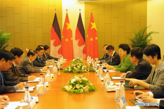 Chinese Vice Premier Liu Yandong (3rd R) meets with Combodian Deputy Prime Minister Sok An (3rd L), who is here to attend the 9th China-ASEAN Education Cooperation Week, in Guiyang, capital of southwest China's Guizhou Province, July 31, 2016. (Xinhua/Tao Liang) Chinese Vice Premier Liu Yandong (3rd R) meets with Combodian Deputy Prime Minister Sok An (3rd L), who is here to attend the 9th China-ASEAN Education Cooperation Week, in Guiyang, capital of southwest China's Guizhou Province, July 31, 2016. (Xinhua/Tao Liang)