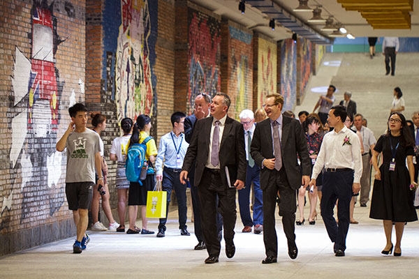 Foreign guests visit Xi'an Jiaotong-Liverpool University in Suzhou, Jiangsu province, on July 26, as the school celebrates its 10-year anniversary. Provided to CHINA DAILY Foreign guests visit Xi'an Jiaotong-Liverpool University in Suzhou, Jiangsu province, on July 26, as the school celebrates its 10-year anniversary. Provided to CHINA DAILY